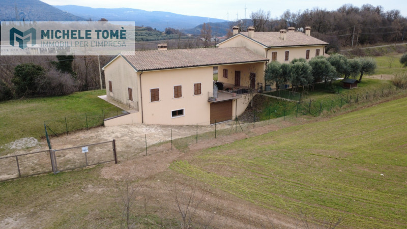 Rivoli Veronese Affitto Magazzino