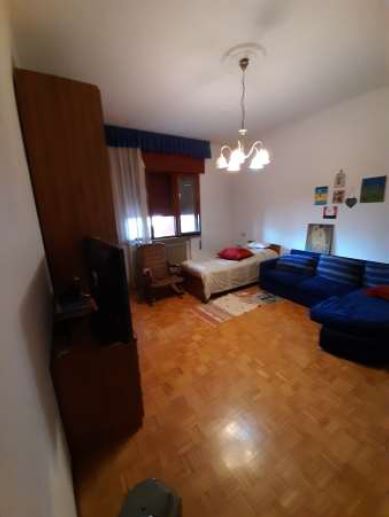 RIF. A.A.386-218

Vendita all'asta - bifamiliare in data 29 gennaio 2026

Descrizione immobili : ...