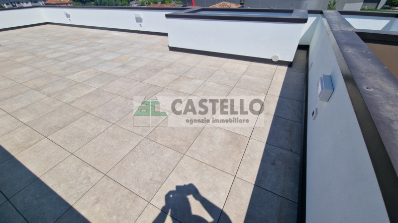 Ultima opportunità a San Carlo: esclusivo attico con maxi terrazzo e tecnologie all’avanguardia!
...