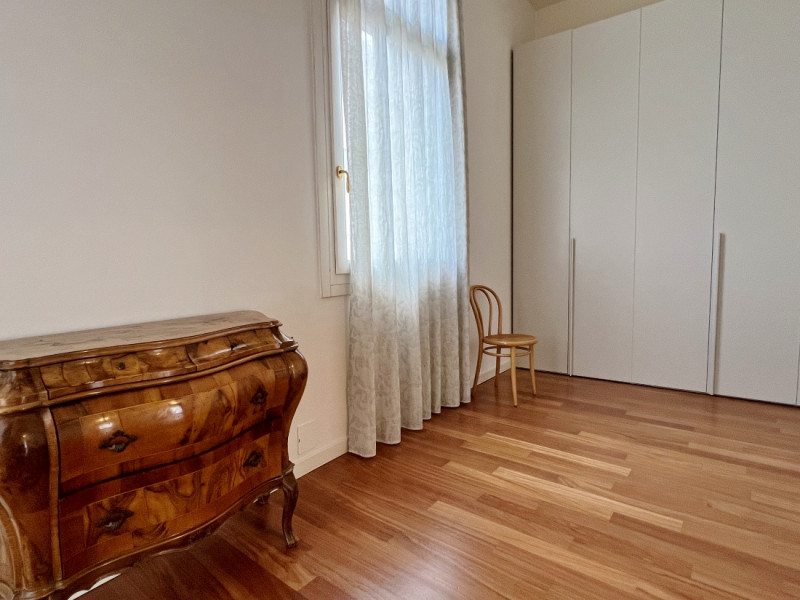 DELIZIOSO MIDI COMPLETAMENTE ARREDATO NEL CUORE DI VICENZA, A POCHI PASSI DAL TEATRO OLIMPICO - R...