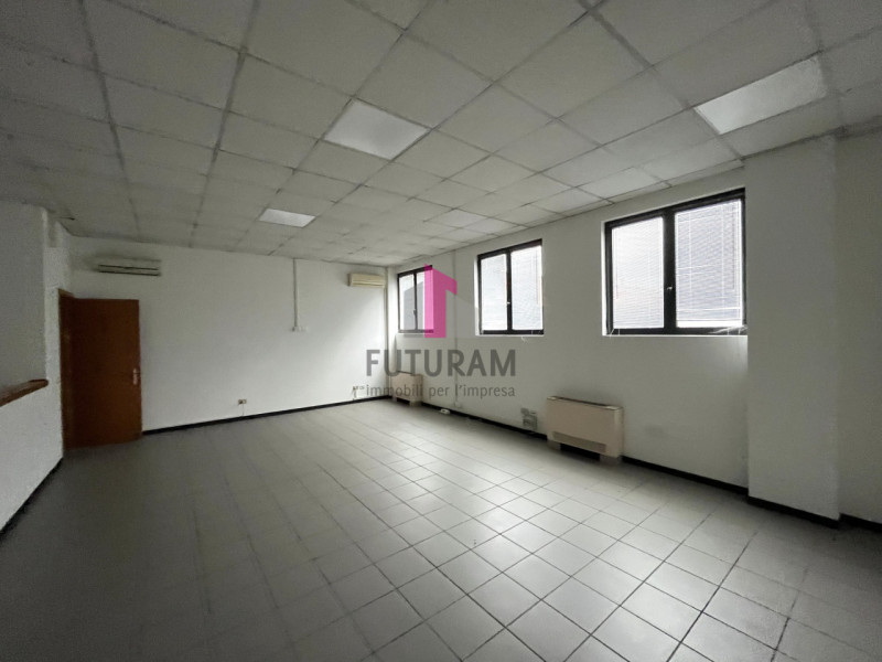 Rif: 413MIC - LIMENA - rif.184MICOL - Per info 3473209826 - In zona industriale e comodo all'auto...