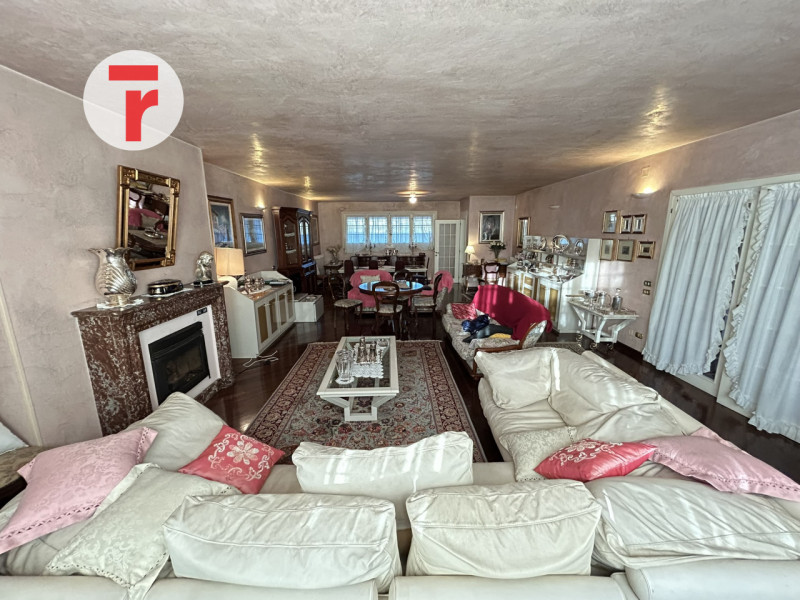 Vigodarzere Centro - In zona comoda a tutti i servizi del quartiere come farmacia, supermercati, ...