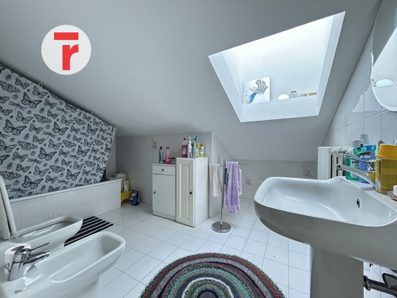 Vigodarzere Centro - In zona comoda a tutti i servizi del quartiere come farmacia, supermercati, ...