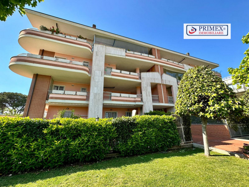 Roma Affitto Appartamento trilocale