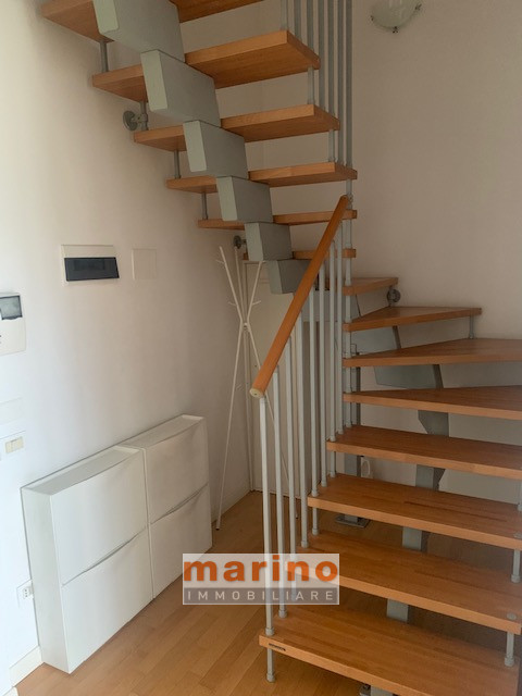 PADOVA QUARTIERE VOLTABAROZZO 
Affittasi appartamento all'ultimo piano con ascensore disposto su ...