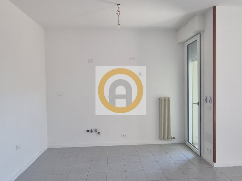 ATTENZIONE – MODALITÀ DI CONTATTO PER LA PROPOSTA DI AFFITTO:
Inviare ESCLUSIVAMENTE una mail a l...