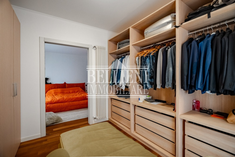 PARCO CITTA': in zona ben servita e comoda al Centro città, ATTICO con ampia terrazza panoramica....