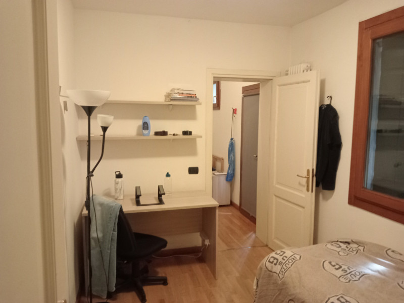 Santa Sofia - In posizione centralissima, in condominio di sole 4 unità, appartamento al piano te...