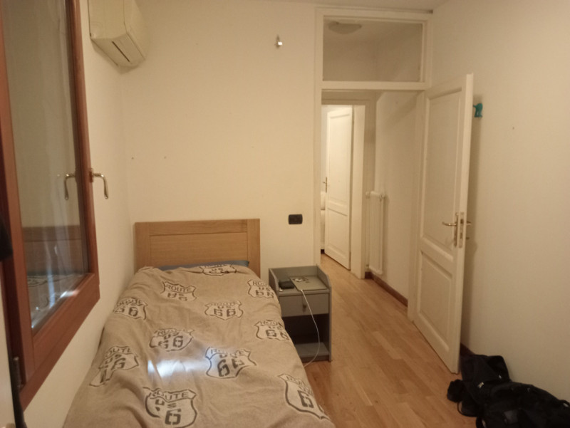 Santa Sofia - In posizione centralissima, in condominio di sole 4 unità, appartamento al piano te...