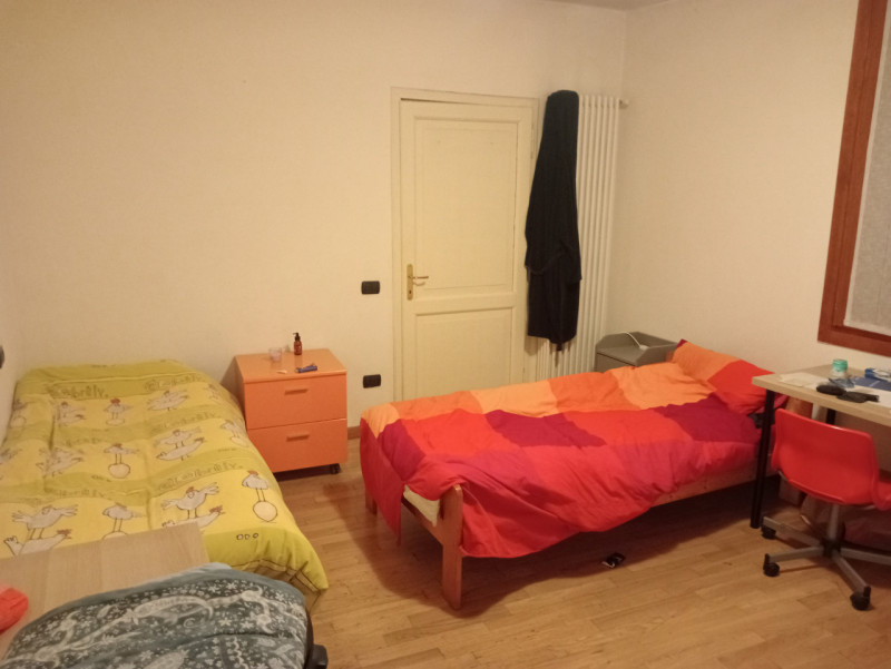 Santa Sofia - In posizione centralissima, in condominio di sole 4 unità, appartamento al piano te...