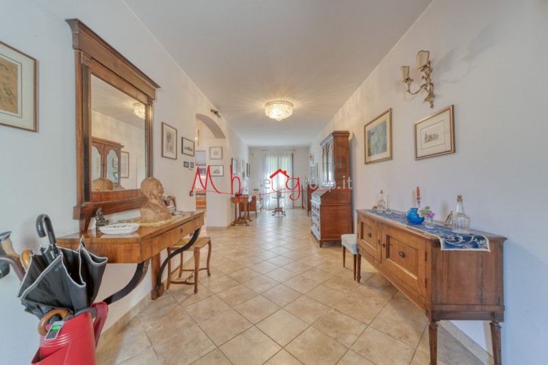 PIOVE DI SACCO - Proponiamo in esclusiva particolare casa singola risalente ai primi anni del '90...