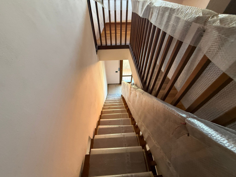 A Caselle di Selvazzano proponiamo Duplex in posizione centralissima, ottimale per chi cerca la c...