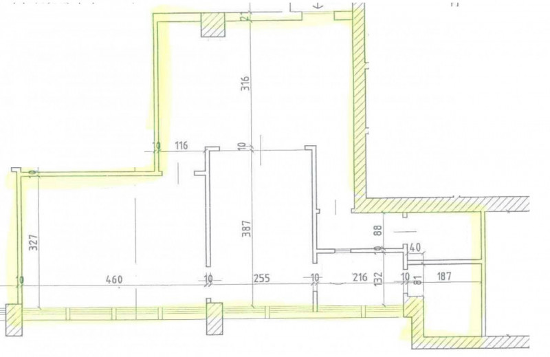 Per chi cerca immobili da investimento proponiamo tre uffici, già locati a reddito, su fabbricato...