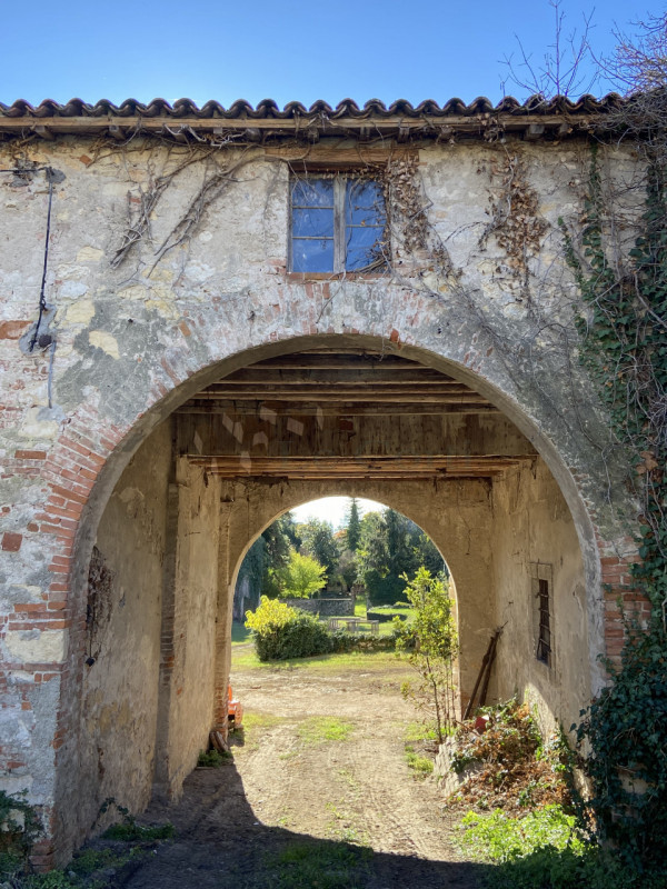 Scopri un angolo di storia e bellezza nel cuore della provincia di Vicenza. Questa straordinaria ...