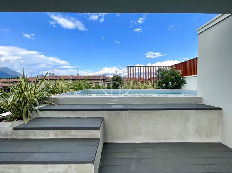 Puegnago sul Garda Vendita Bifamiliare