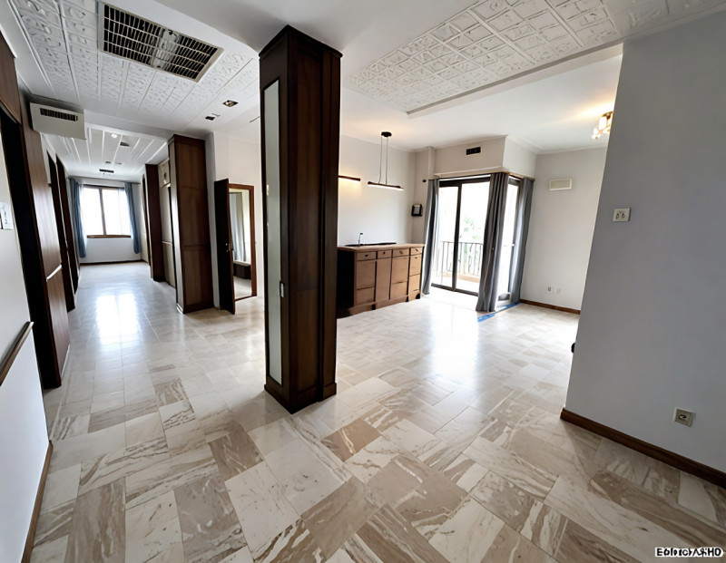 (Per INFO Cristina 3389226442) Ad Albignasego, in zona Ferri, comodo all'uscita della tangenziale...