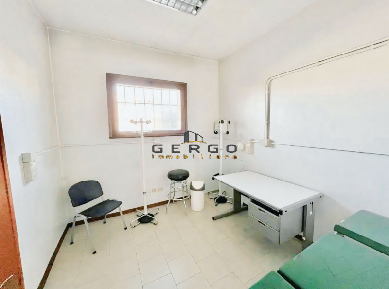 (Per INFO Cristina 3389226442) Ad Albignasego, in zona Ferri, comodo all'uscita della tangenziale...