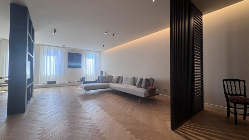 Nel cuore del centro storico di Monselice, ai piedi del Castello e all’ombra della Torre, proponi...