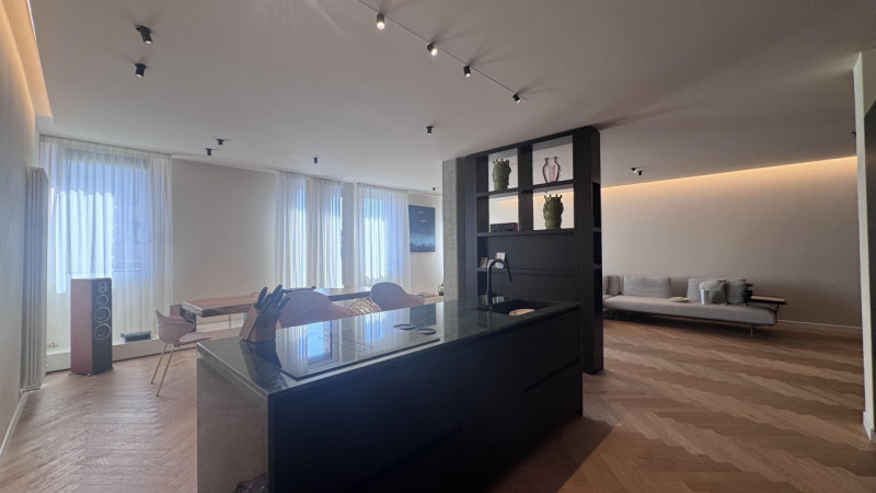 Nel cuore del centro storico di Monselice, ai piedi del Castello e all’ombra della Torre, proponi...