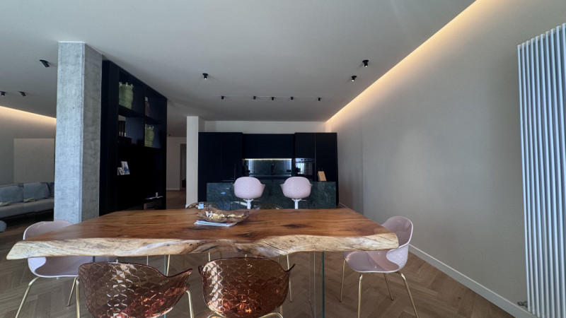 Nel cuore del centro storico di Monselice, ai piedi del Castello e all’ombra della Torre, proponi...