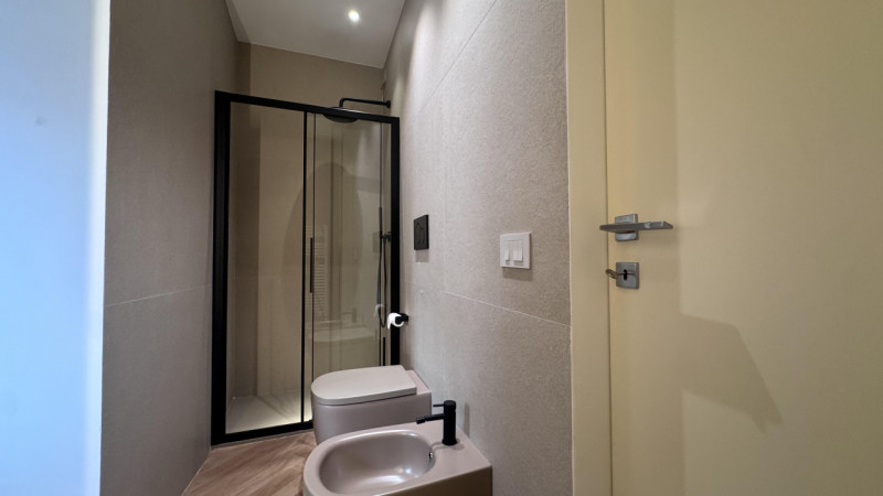 Nel cuore del centro storico di Monselice, ai piedi del Castello e all’ombra della Torre, proponi...