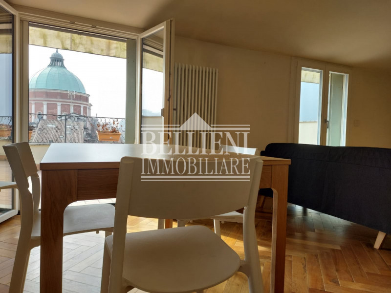 CENTRO STORICO: Introvabile ultimo piano con terrazze abitabili in centro storico. Attico al quin...