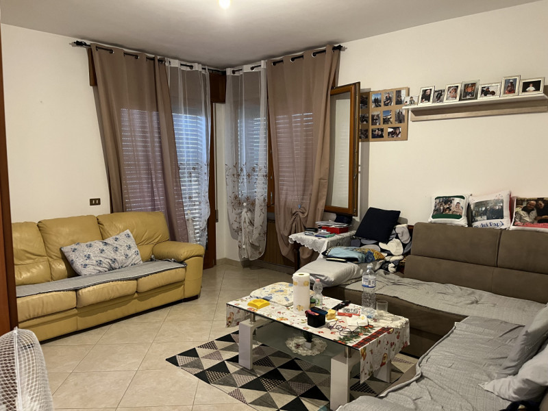 SOSSANO: Ideale quale forma di investimento, facente parte di condominio di totali 6 unità, soluz...