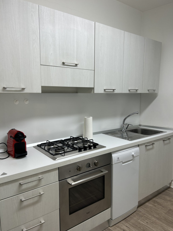 PRATO DELLA VALLE -  AFFITTASI APPARTAMENTO IN PRATO DELLA VALLE SITO ALL'INTERNO DI IN CONTESTO ...