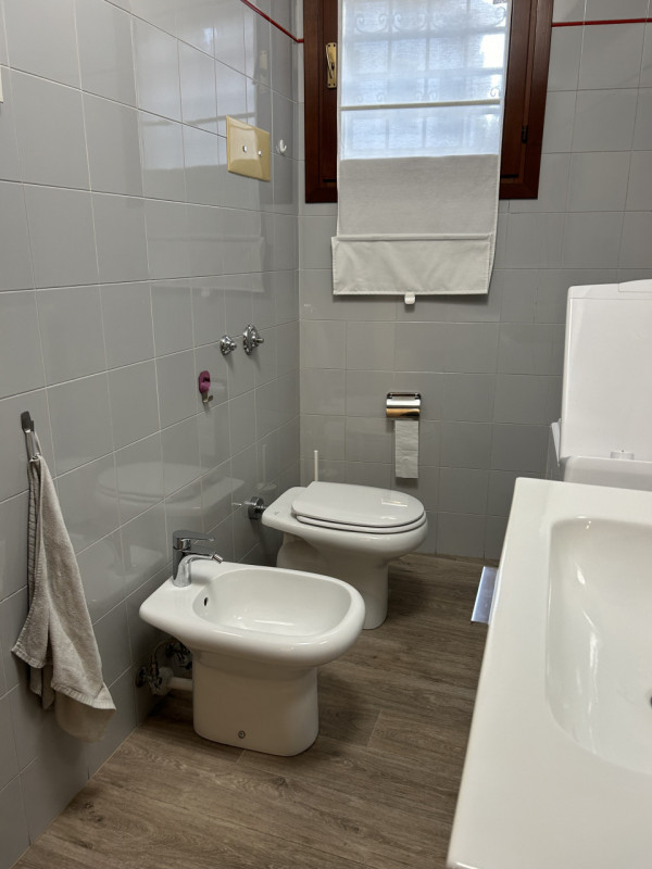 PRATO DELLA VALLE -  AFFITTASI APPARTAMENTO IN PRATO DELLA VALLE SITO ALL'INTERNO DI IN CONTESTO ...