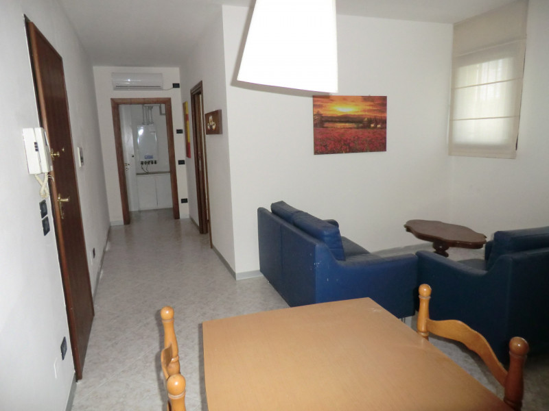 Rubano, a breve distanza dal Supermercato Alì di Viale Europa, miniappartamento completamente arr...