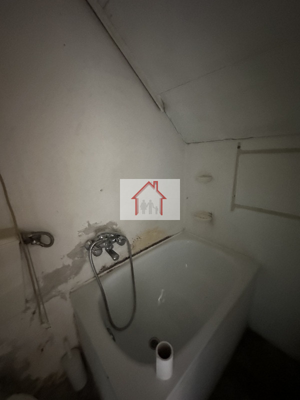 Rif.: PS045 Per Informazioni Paolo 3488545745
Susegana (TV)
L'agenzia Immobiliare Luxor propone i...