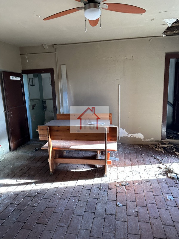 Rif.: PS045 Per Informazioni Paolo 3488545745
Susegana (TV)
L'agenzia Immobiliare Luxor propone i...