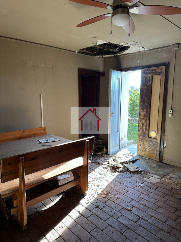 Rif.: PS045 Per Informazioni Paolo 3488545745
Susegana (TV)
L'agenzia Immobiliare Luxor propone i...