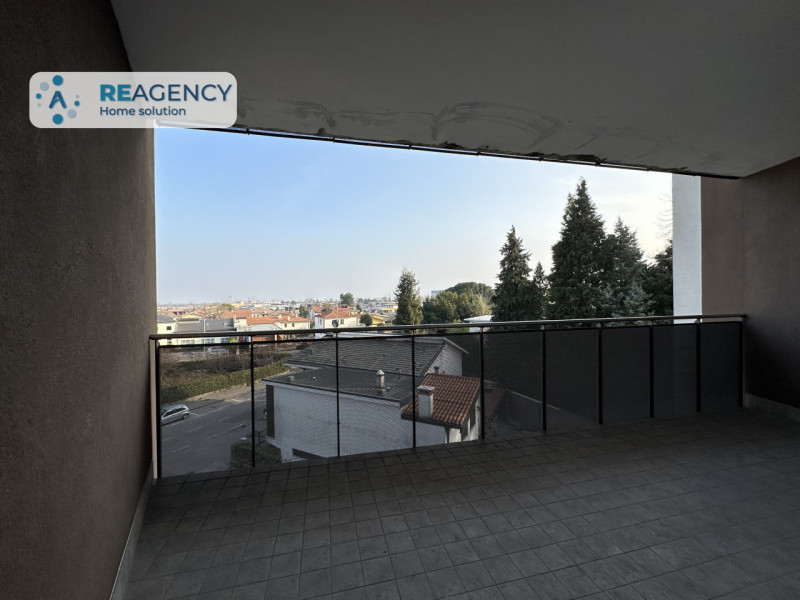 STAI CERCANDO UNA TIPOLOGIA DI ABITAZIONE ESCLUSIVA, MODERNA E DAGLI SPAZI INTERNI INTROVABILI?

...