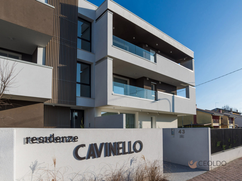 PIANIGA località Mellaredo CENTRO: nuovo Pronta consegna appartamento tricamere posto al primo pi...