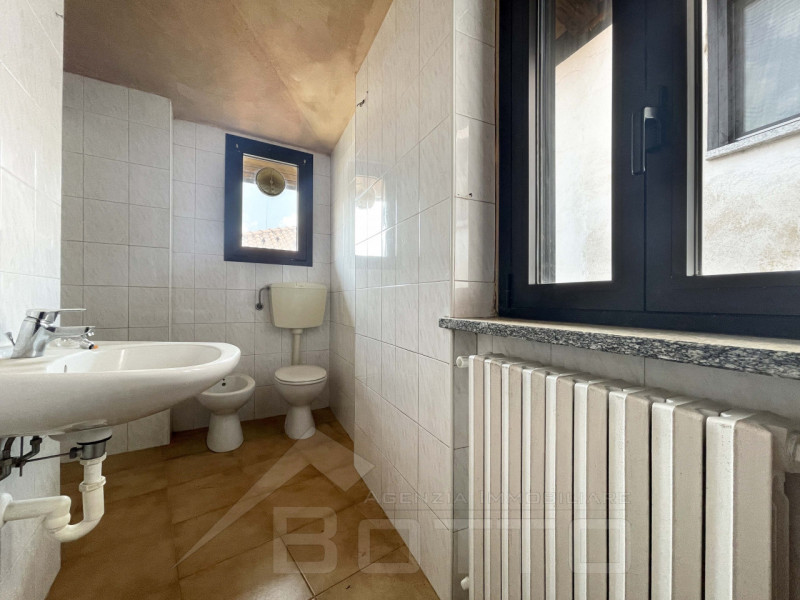 Apartment for sale in Soriso, city center