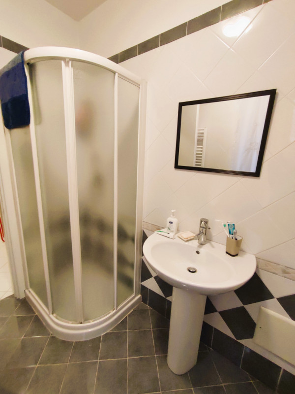 A pochi passi dal cuore di Recoaro Terme, nel suggestivo scenario del Centro Storico, Metro Immob...