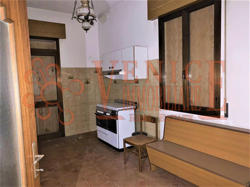 VENICE IMMOBILIARE – per informazioni e visite contattare esclusivamente VINCENZO al 3762034528
R...
