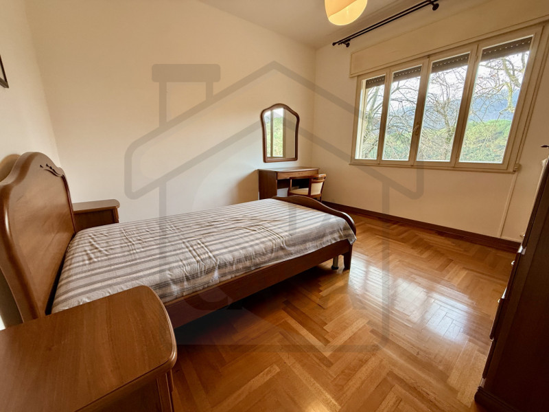 MONTEGROTTO TERME - In una splendida zona verde e tranquilla di Montegrotto Terme, a pochi minuti...