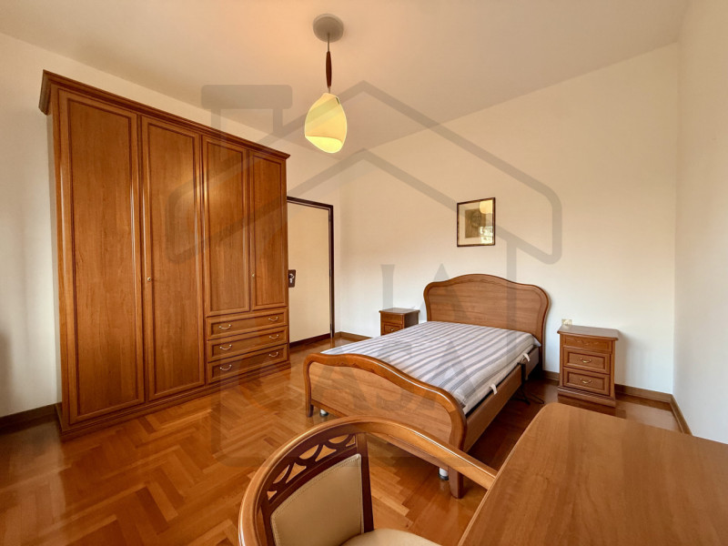 MONTEGROTTO TERME - In una splendida zona verde e tranquilla di Montegrotto Terme, a pochi minuti...