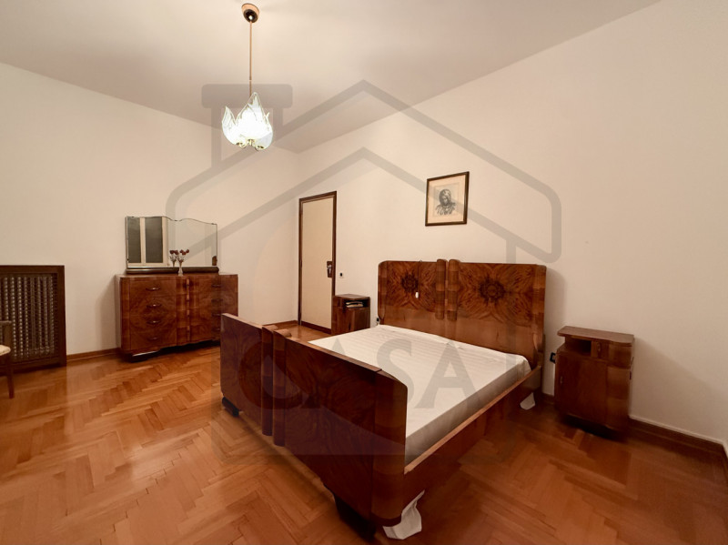 MONTEGROTTO TERME - In una splendida zona verde e tranquilla di Montegrotto Terme, a pochi minuti...