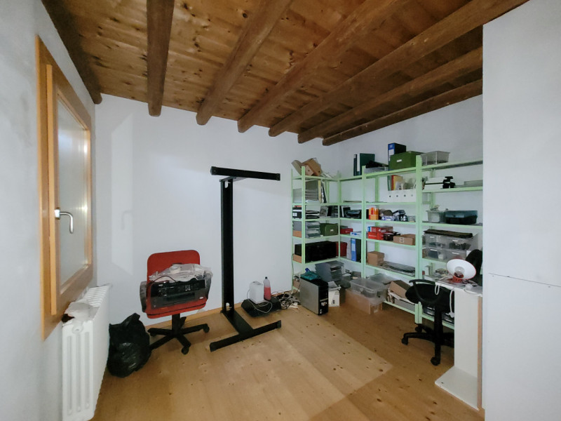 Vuoi cambiare il tuo appartamento perchè è troppo piccolo o non ha il giardino,. Con Noi hai la p...