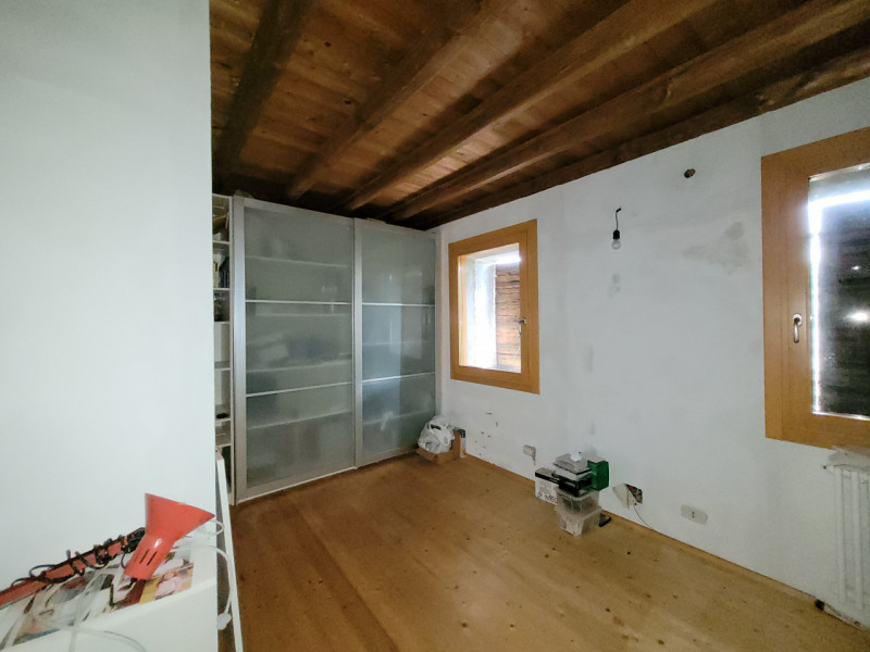 Vuoi cambiare il tuo appartamento perchè è troppo piccolo o non ha il giardino,. Con Noi hai la p...