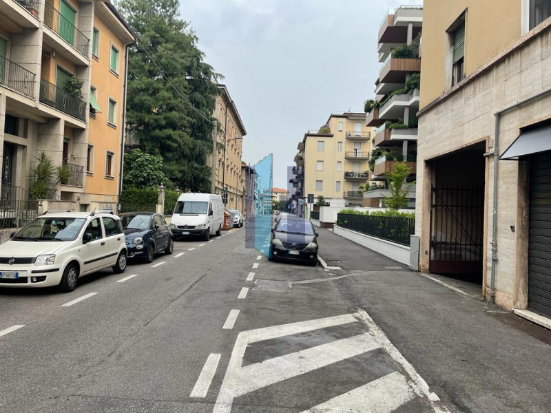 Brescia Affitto Garage singolo