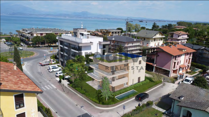 Sirmione Vendita Appartamento trilocale