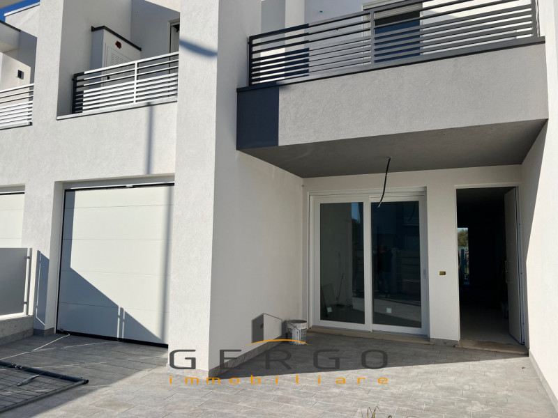 (Per INFO Cristina 3389226442) Albignasego. Trifamiliare di nuova costruzione in classe A4+ su du...