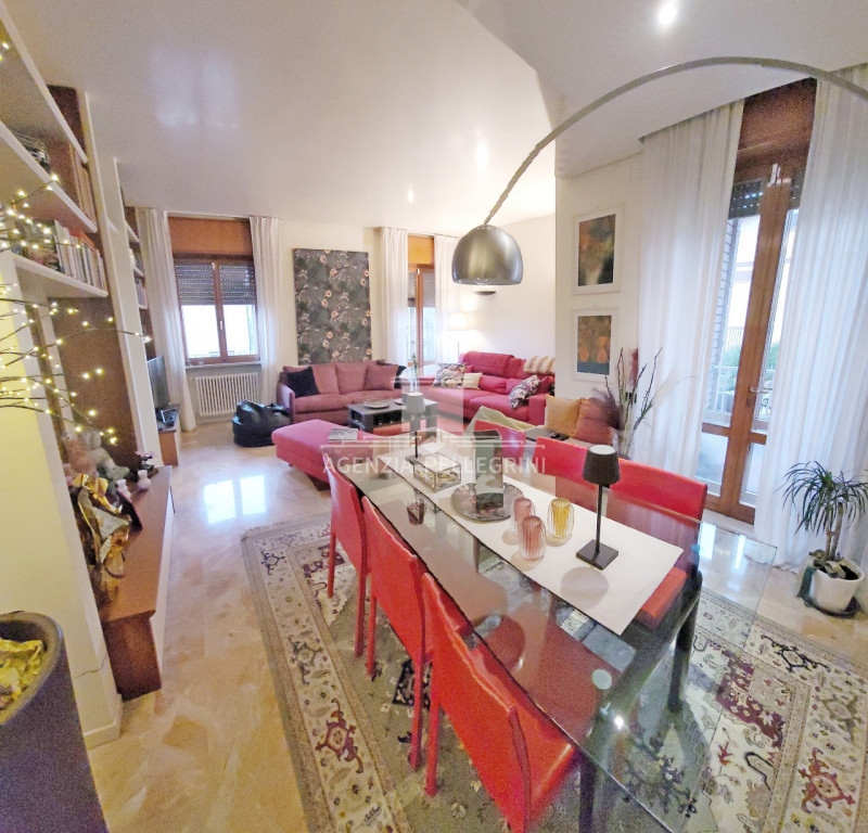 IN ZONA LAGHETTO, affittiamo appartamento tricamere SEMIARREDATO al piano 1 con deposito /cantina...