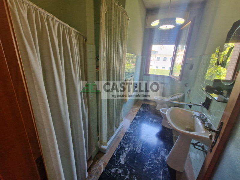 San Giorgio delle Pertiche Cavino importante porzione di bifamiliare dalle metrature introvabili,...