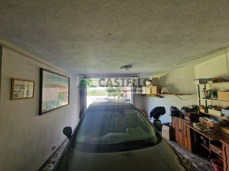 San Giorgio delle Pertiche Cavino importante porzione di bifamiliare dalle metrature introvabili,...