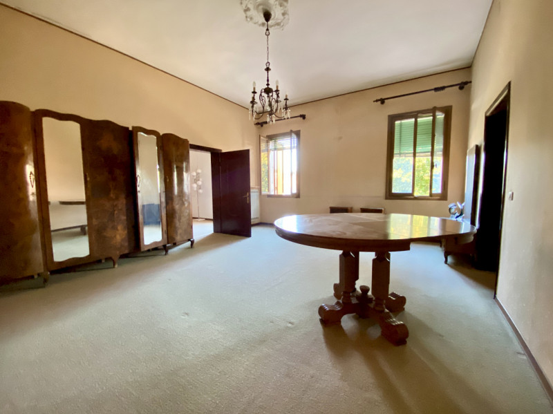 MONTAGNANA, Borgo san Zeno: in zona comodissima alla SR10 e a pochi minuti dal centro di Montagna...